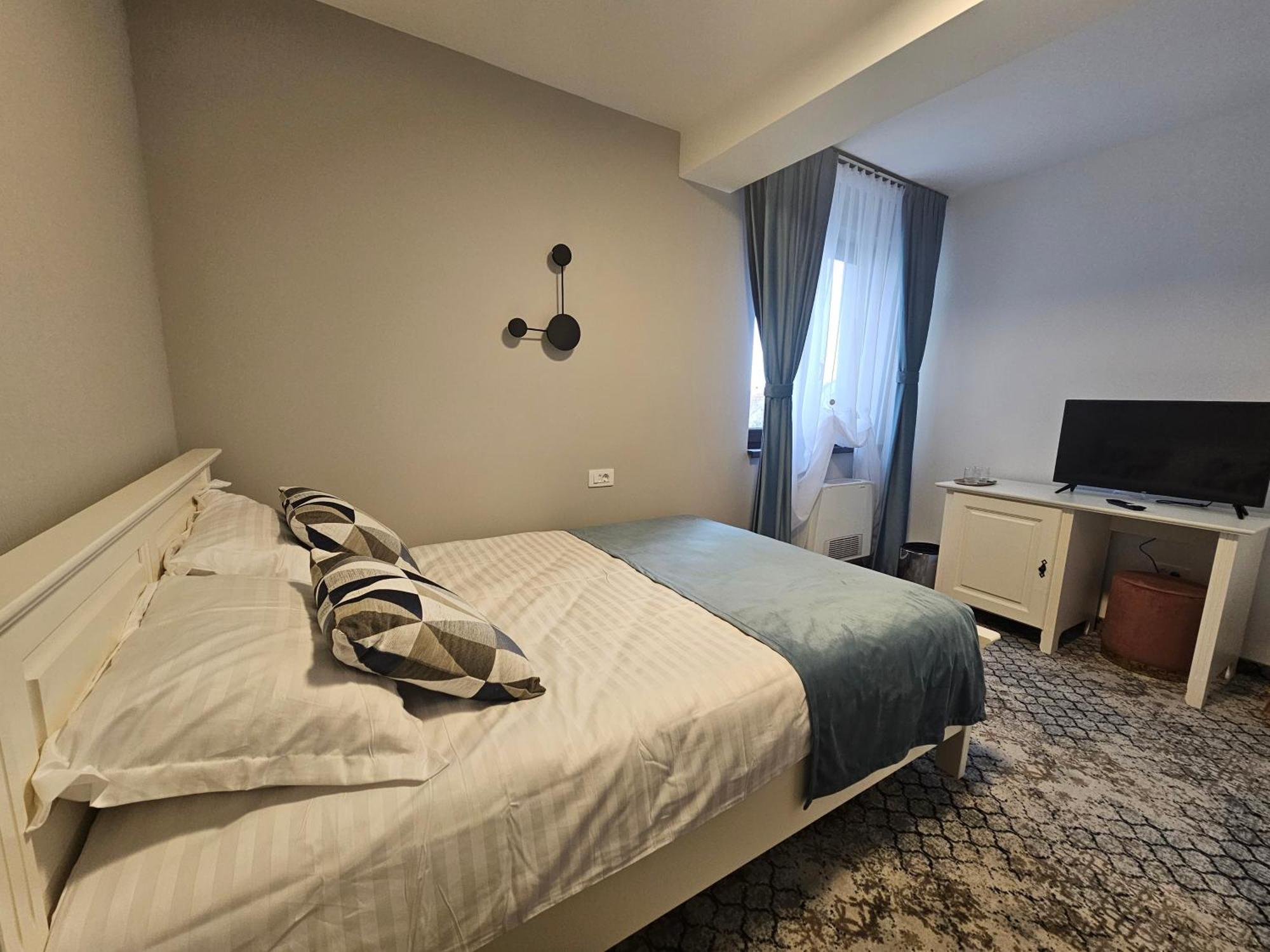 Vila Carol Alba Iulia Esterno foto
